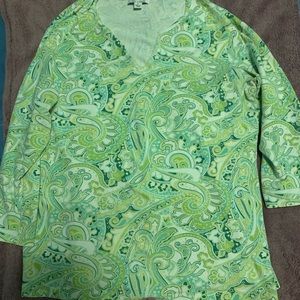 Decorated light sweater